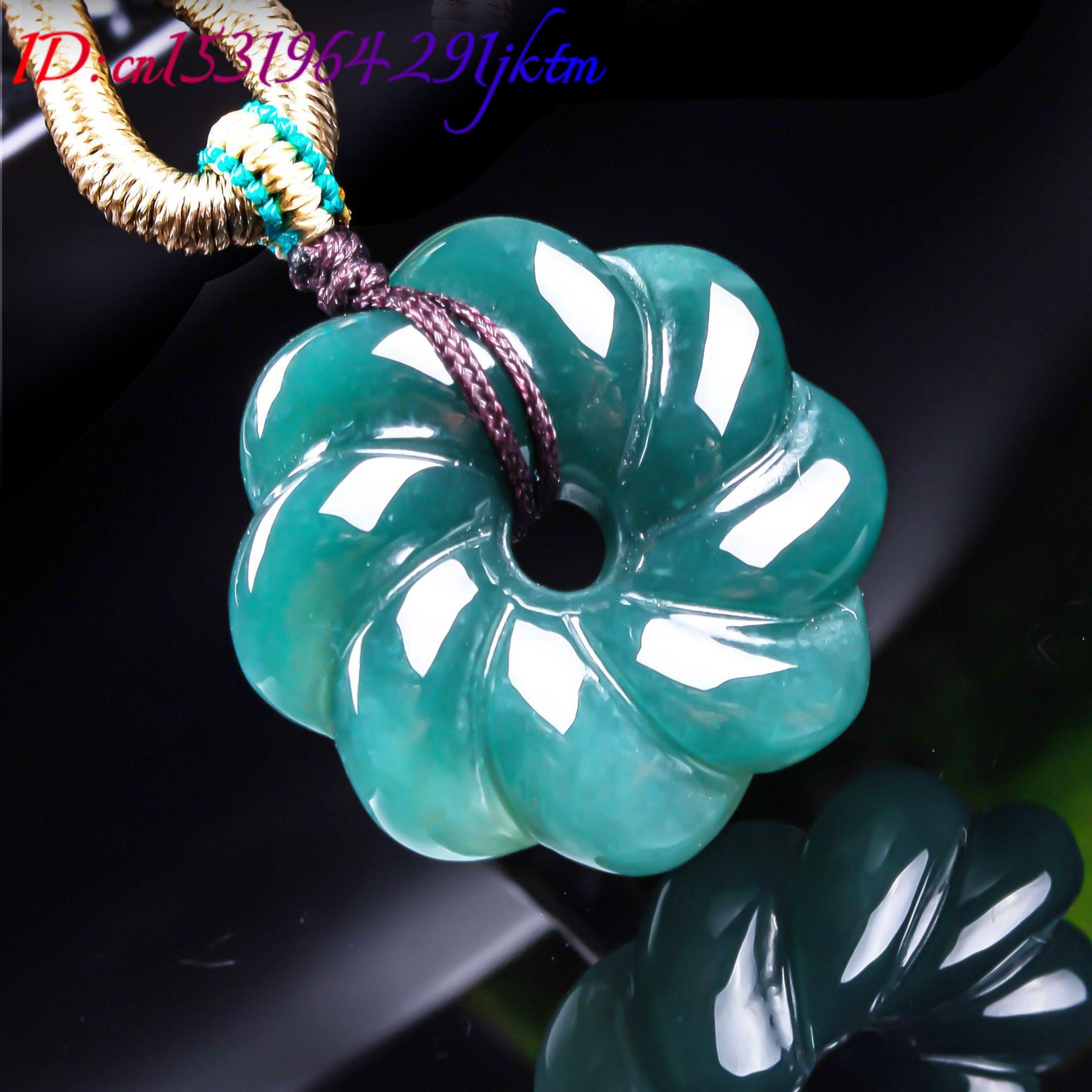 Colar com Pingente de Flor de  - Jewelry Making With Stones avaliação e preço
